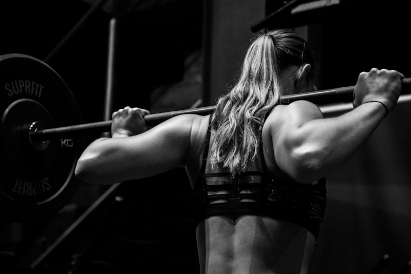 Ağır kaldır, sınırları zorla! 🔥 #DeadliftDay #TitanGym